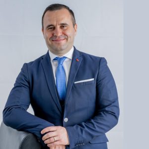 Dragoș Macarin, vizionarul din spatele aplicației The Money Advisor care digitalizează tot procesul de creditare